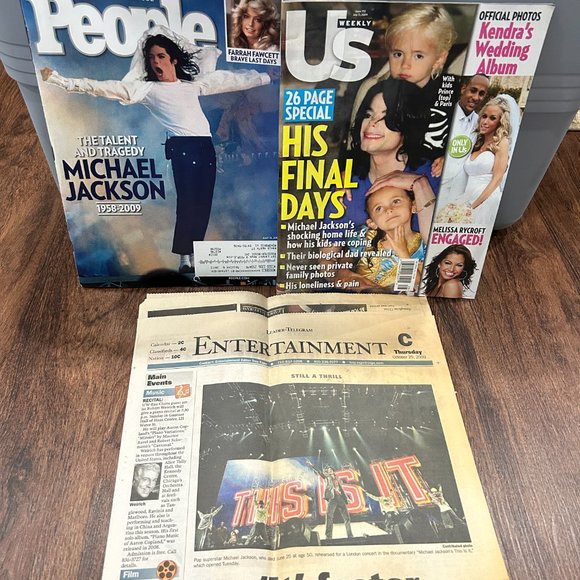 Michael Jackson Memorabilia - Picture 3 of 15